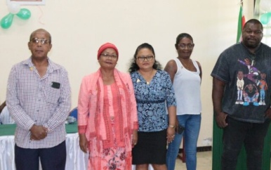 SAO huldigt acht jubilarissen voor trouwe dienst