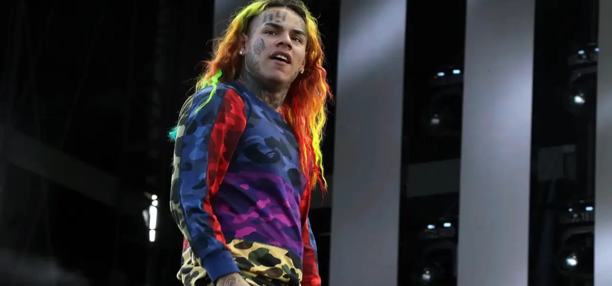 Drie mannen gearresteerd voor het mishandelen rapper 6ix9ine