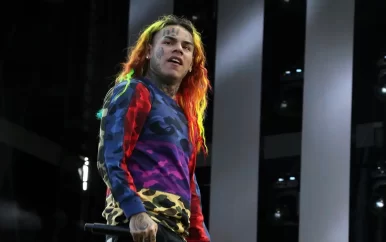 Drie mannen gearresteerd voor het mishandelen rapper 6ix9ine