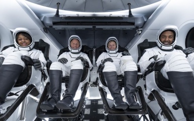 SpaceX lanceert succesvol commerciële vlucht met eerste Saudische vrouw naar ISS