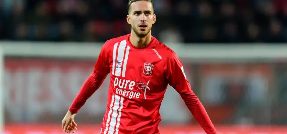 Zerrouki krijgt zijn zin: Feyenoord en FC Twente nu wél akkoord over transfer