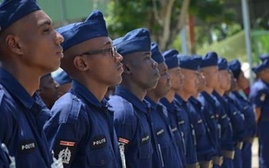 Recruten ronden introductieweek af