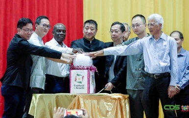 Feestprogramma 170 jaar Chinese Immigratie van start