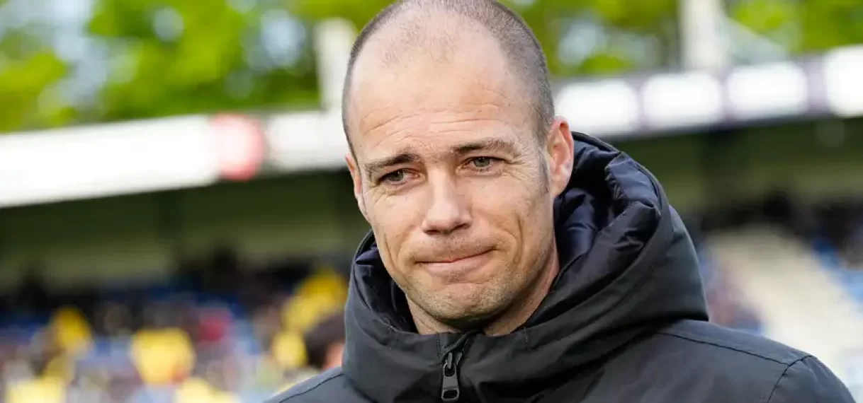 Buijs volgt Velázquez op bij Fortuna Sittard en keert terug in de Eredivisie