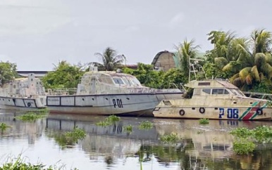 Kosten verwijdering marineboten: US$ 40.000