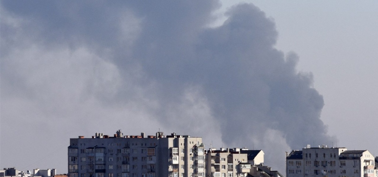 Drie doden bij raketaanval op appartementencomplex Lviv