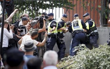 Zweden wil koranverbrandingen kunnen verbieden