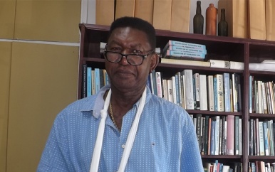 Ravaksur inzake 50% verhoging regering