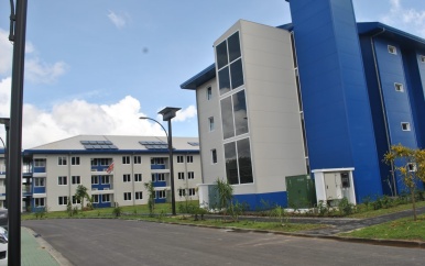 Studenten trekken aan de bel over de gang van zaken bij wooncomplex ADEK