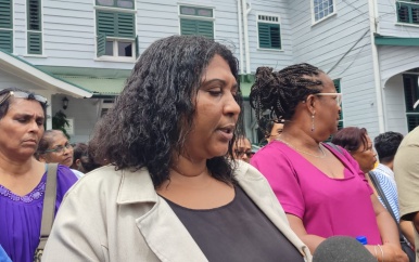 D.A.O.P 1 en 2 van SOZAVO leggen werk neer