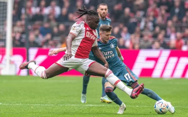 Ajax en Fulham bereiken overeenkomst over transfer Calvin Bassey voor 21 miljoen euro