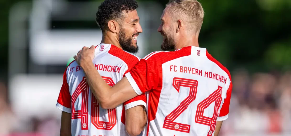 Bayern München wint met liefst 27-0 bij start van seizoensvoorbereiding