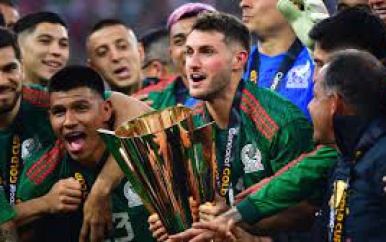 Giménez bezorgt Mexico de Gold Cup met prachtige solo