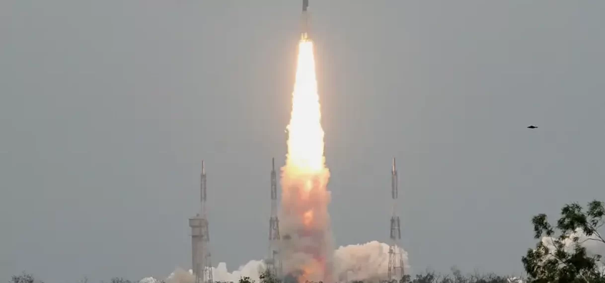 India lanceert onbemande ruimtemissie naar de maan