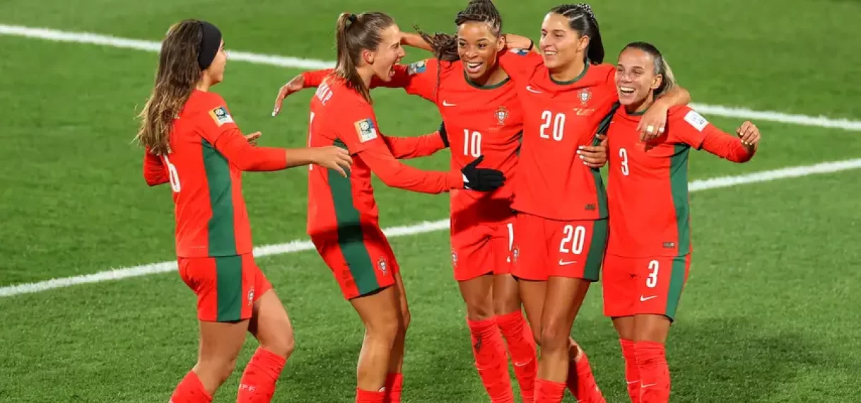 Portugal verslaat Vietnam, Oranje heeft aan punt genoeg voor achtste finales