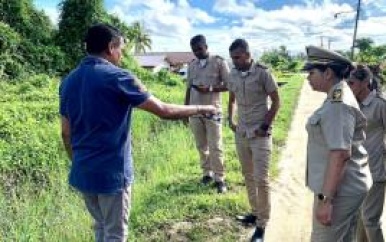 VHP-parlementariër Debie roept op tot herstel beschadigde wegen in Saramacca