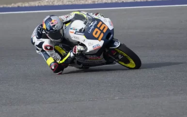 Veijer belandt na verrassende pole net naast podium in Moto3