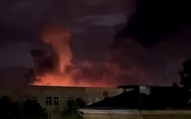 Explosies treffen Russische vliegtuigen, Oekraïense boten en Kyiv