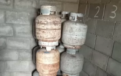 EZ zal sancties ondernemen tegen ondernemers die gascilinders hamsteren