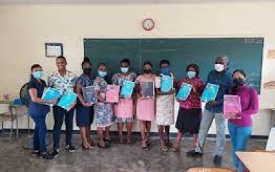 Meer dan 550.000 nieuwe leer-en leesboeken beschikbaar vanaf schooljaar 2023/2024 voor basisonderwijs