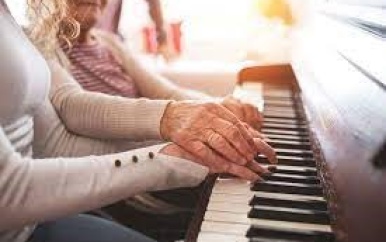 Muziektherapie moet nieuwe behandelmethode worden binnen geestelijke gezondheidszorg Suriname