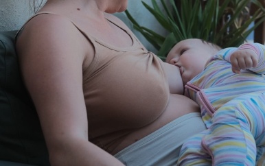 Borstvoeding wordt afgeraden bij bepaalde chronische ziekten