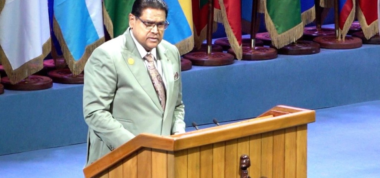 UPDATE: President Santokhi roept op tot collectieve actie tegen misbruik moderne technologieën