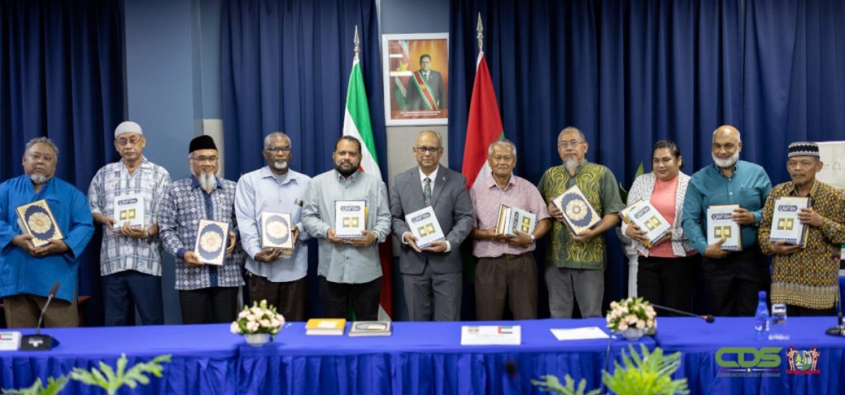 Suriname krijgt 500 Korans van Verenigde Arabische Emiraten