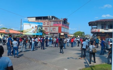Veiligheidsbonden voeren vandaag gesprek met clusterteam