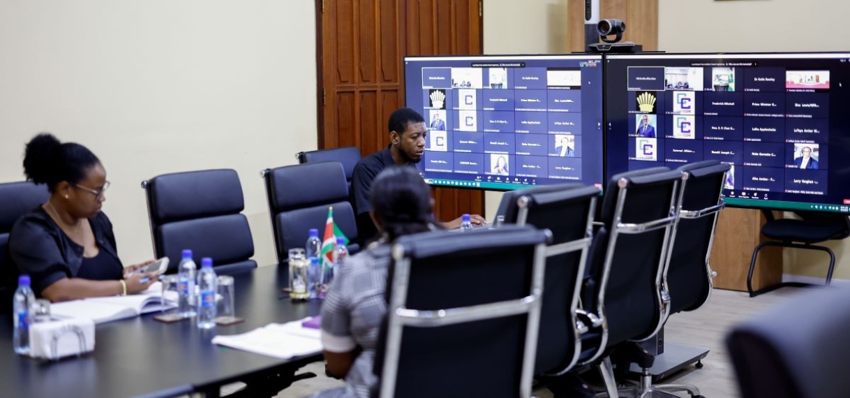 President Santokhi pleit hartstochtelijk voor onmiddellijke interventie in Haïti