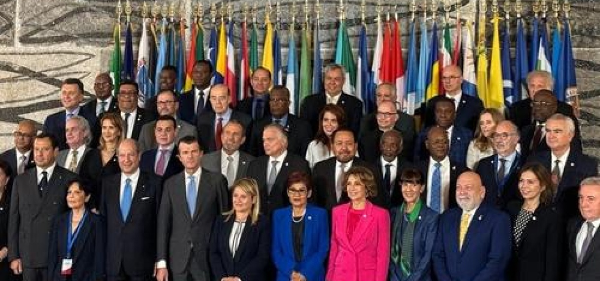 Mininster Ramdin dringt aan tot vorming strategische partnerschappen