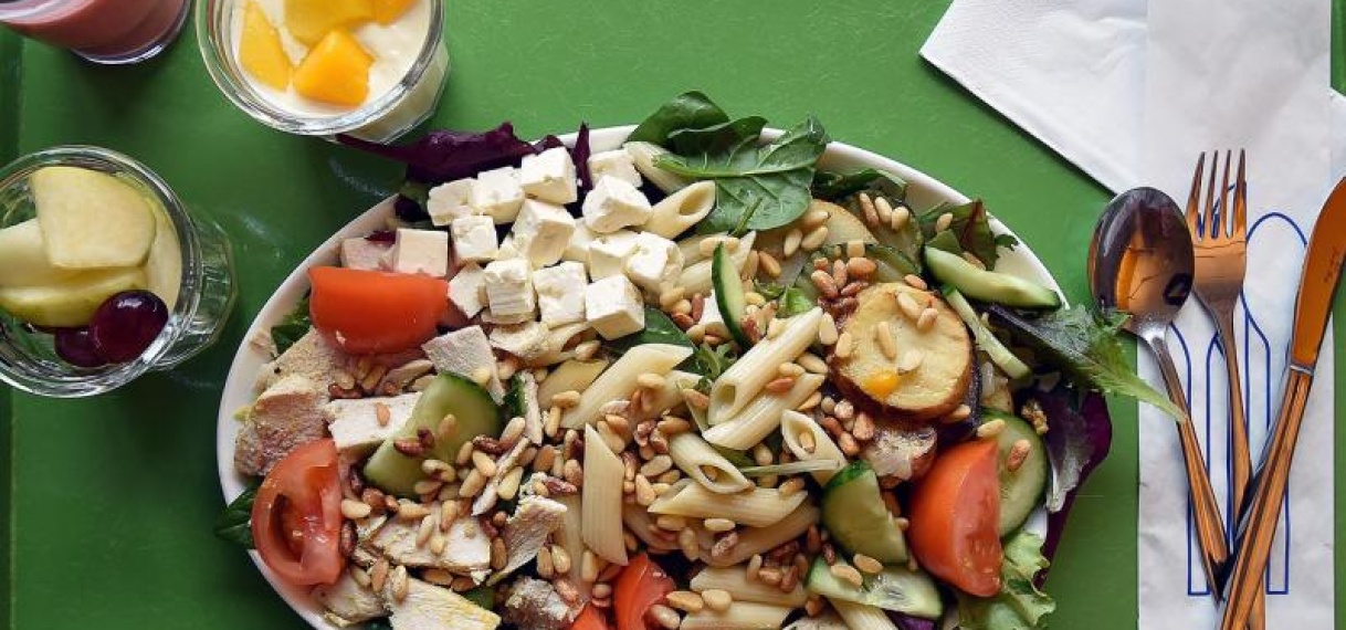 [UPDATE] Cellenhuizen worden normaal voorzien van voeding; warung Saeri is bedankt