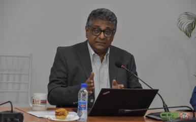 Financiële uitdagingen ministerie van Financiën en Planning aangepakt