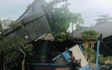 Huizen Groningen en Columbia hard getroffen door rukwinden