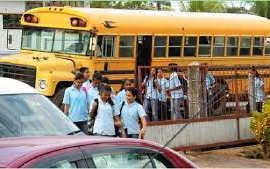 Schoolvervoerders zijn houding leiding MinOWC zat