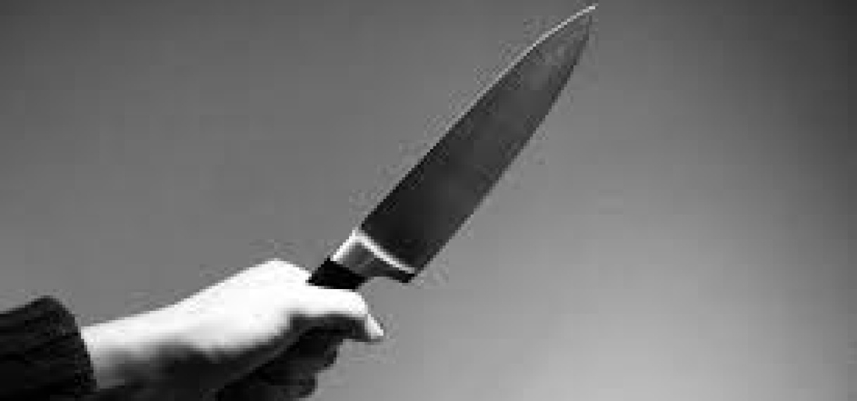 11-jarige steekt 17-jarige met mes