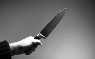 11-jarige steekt 17-jarige met mes