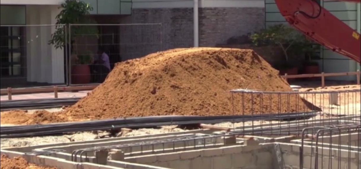 Clusterteam van ministers neemt besluit; bouw nieuwe vergaderzaal on hold