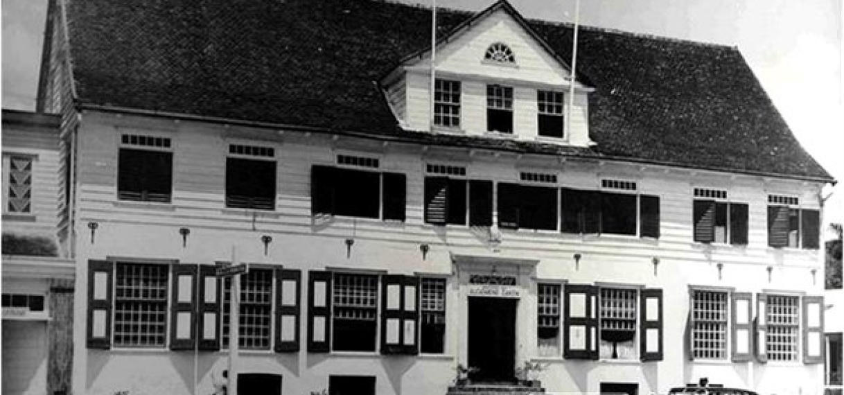 Startsein gegeven voor bouw vergaderzaal herbouwde DNA-gebouw