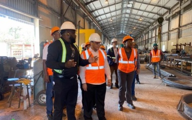 AWJ- delegatie brengt bezoek aan Pansa Machine Group