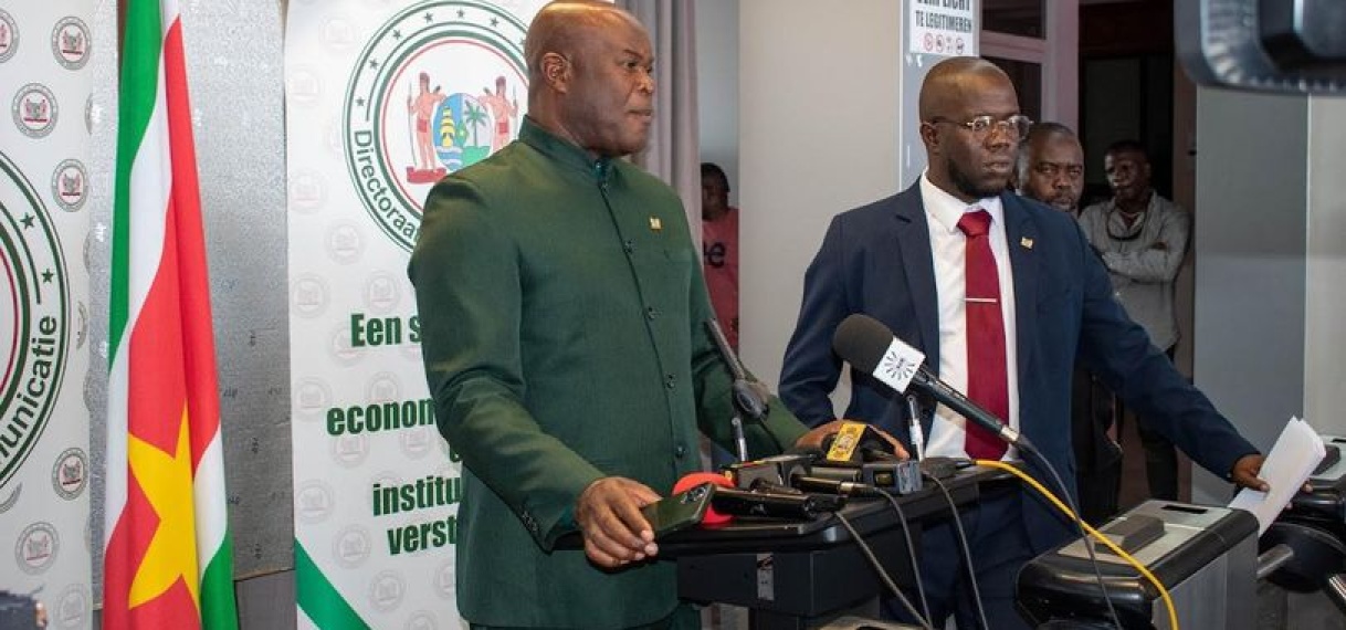 Traditioneel gezag: “Overheid toont geen respect voor binnenlandbewoners