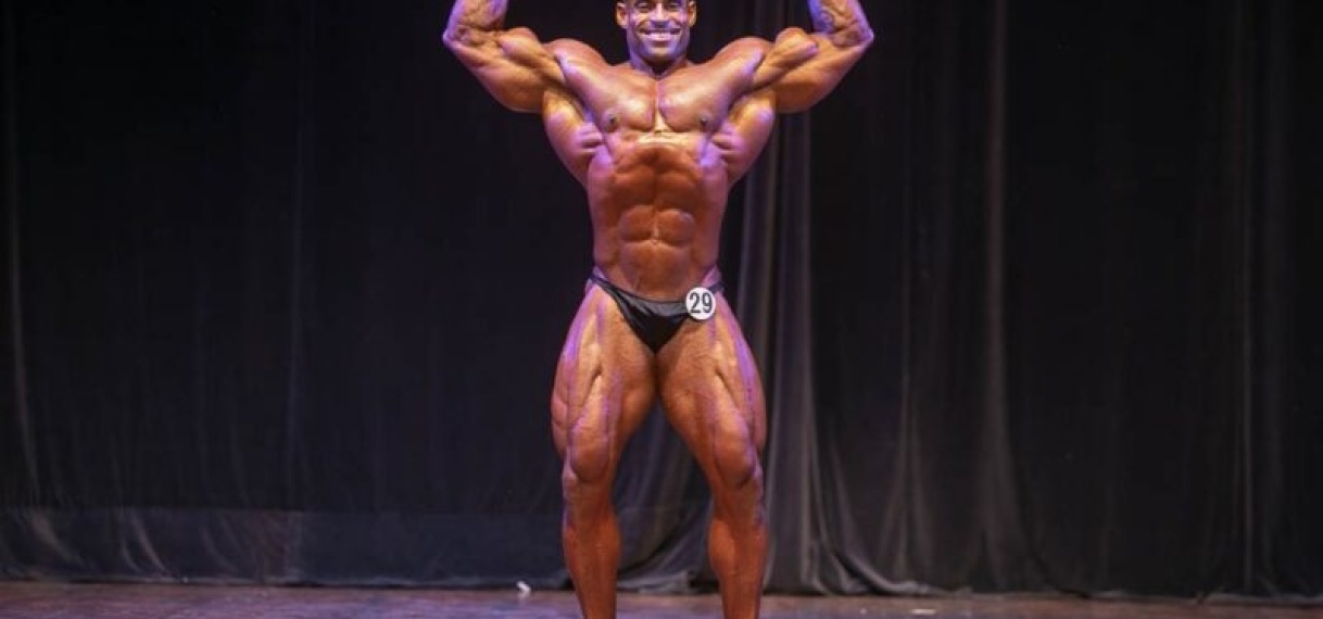 Mr. Suriname Jermaine Karg optimistisch over behalen pro card IFBB