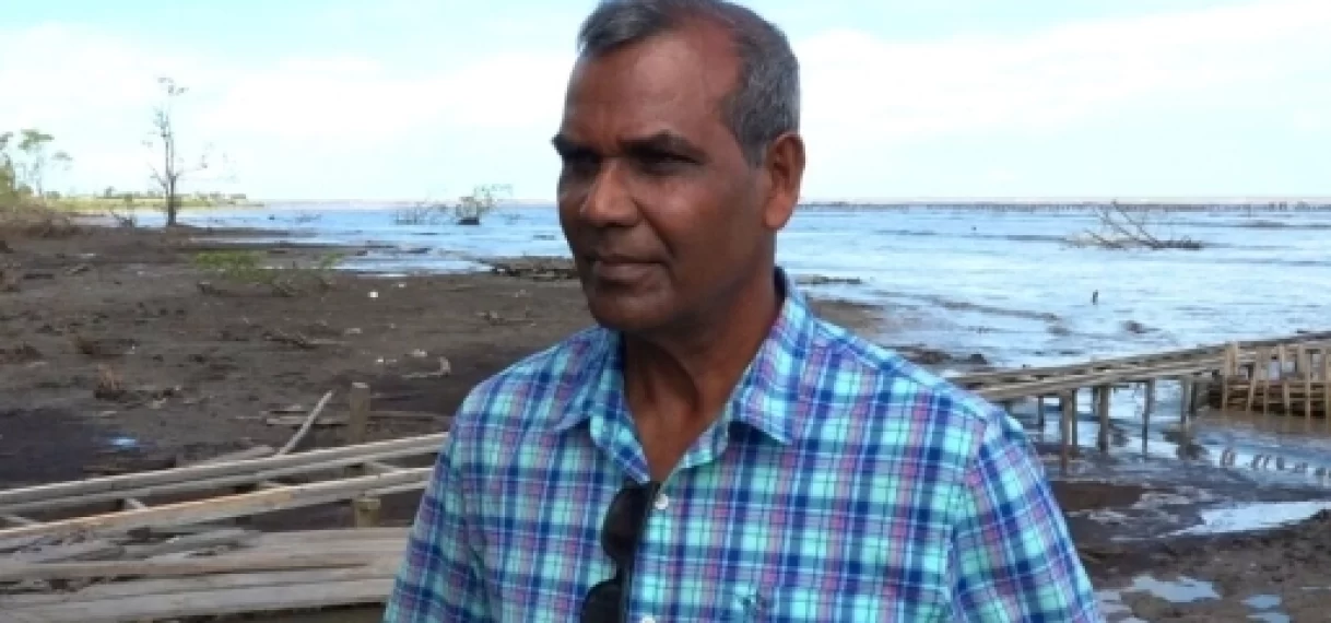 Prof. Naipal: “De issues klimaatverandering en stijging zeespiegel moeten niet bij rapporten en workshops alleen blijven”