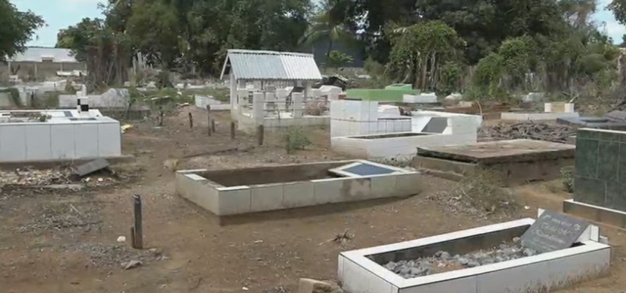 Situatie rond openbare begraafplaats Blauwgrond ‘onsmakelijk’