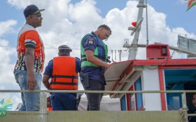 LVV ontwikkelt plan van aanpak tegen illegale visserij