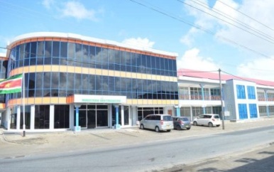 Regering roept vakbonden op om in dialoog te gaan