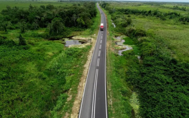 ‘IDB Invest promoot connectiviteit in Suriname om export en economische integratie te stimuleren’