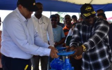 Nieuwe waterstation Henar, moet gemeenschap voorzien