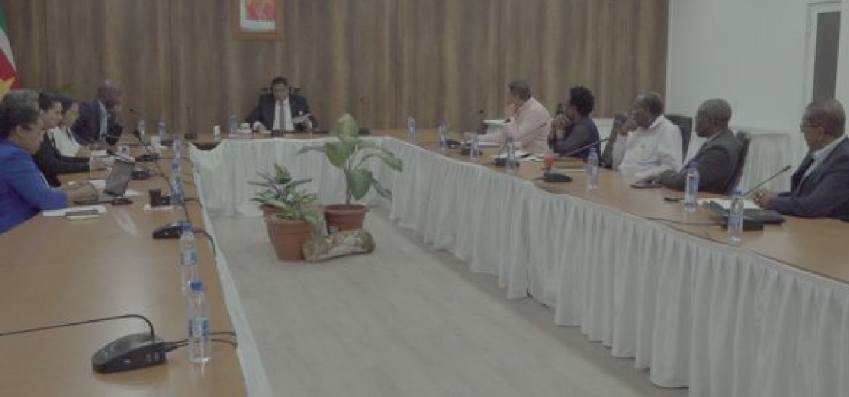 Nieuwe president-commissaris en RvC lid Staatsolie benoemd