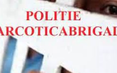 Drugsverdachten aangehouden door Narcoticabrigade